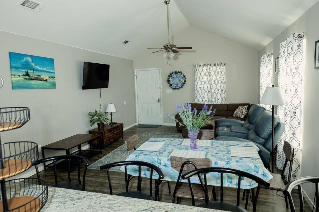 Happy Beach House In Biloxi Esterno foto